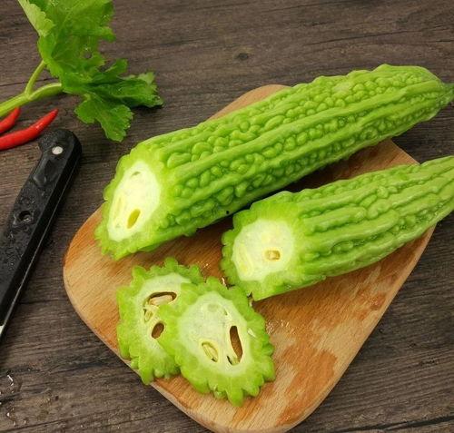 娱乐吃瓜辣,吃瓜群众辣评热点事件